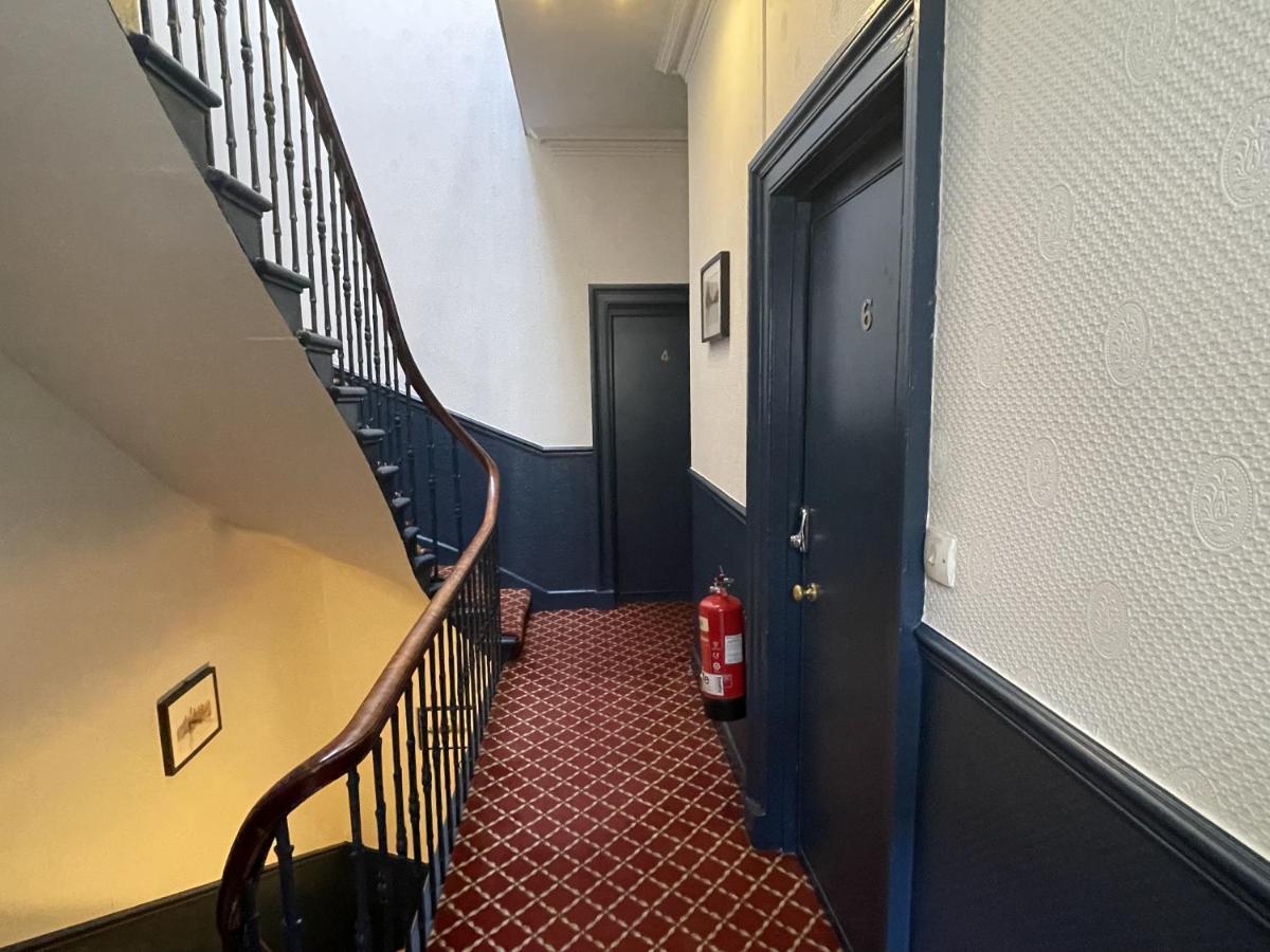 The Kingsview Townhouse - Boutique Hostel EDI Exteriér fotografie