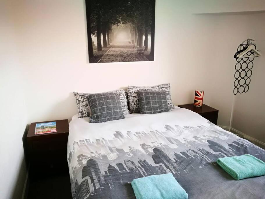 The Kingsview Townhouse - Boutique Hostel EDI Exteriér fotografie