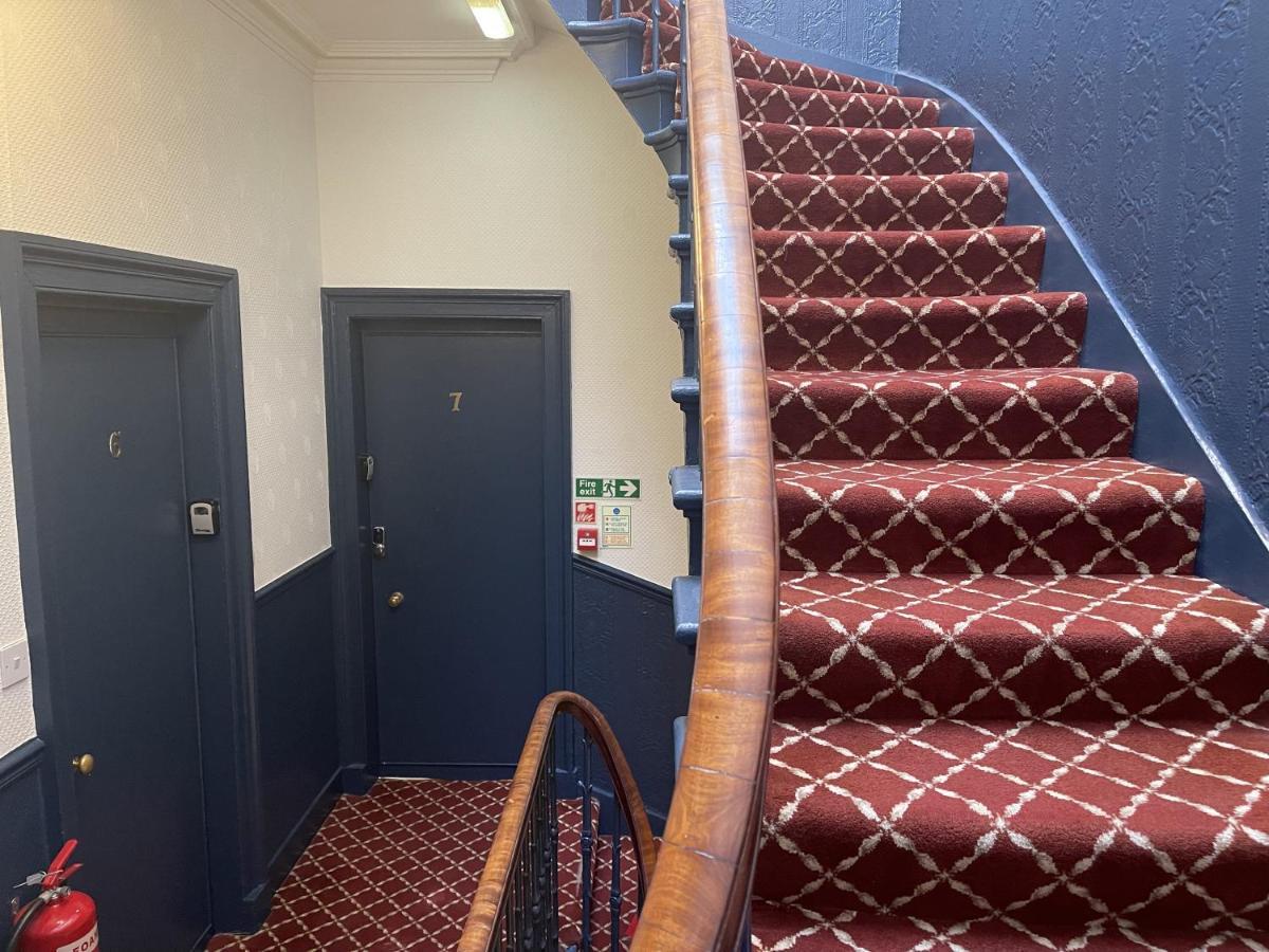 The Kingsview Townhouse - Boutique Hostel EDI Exteriér fotografie