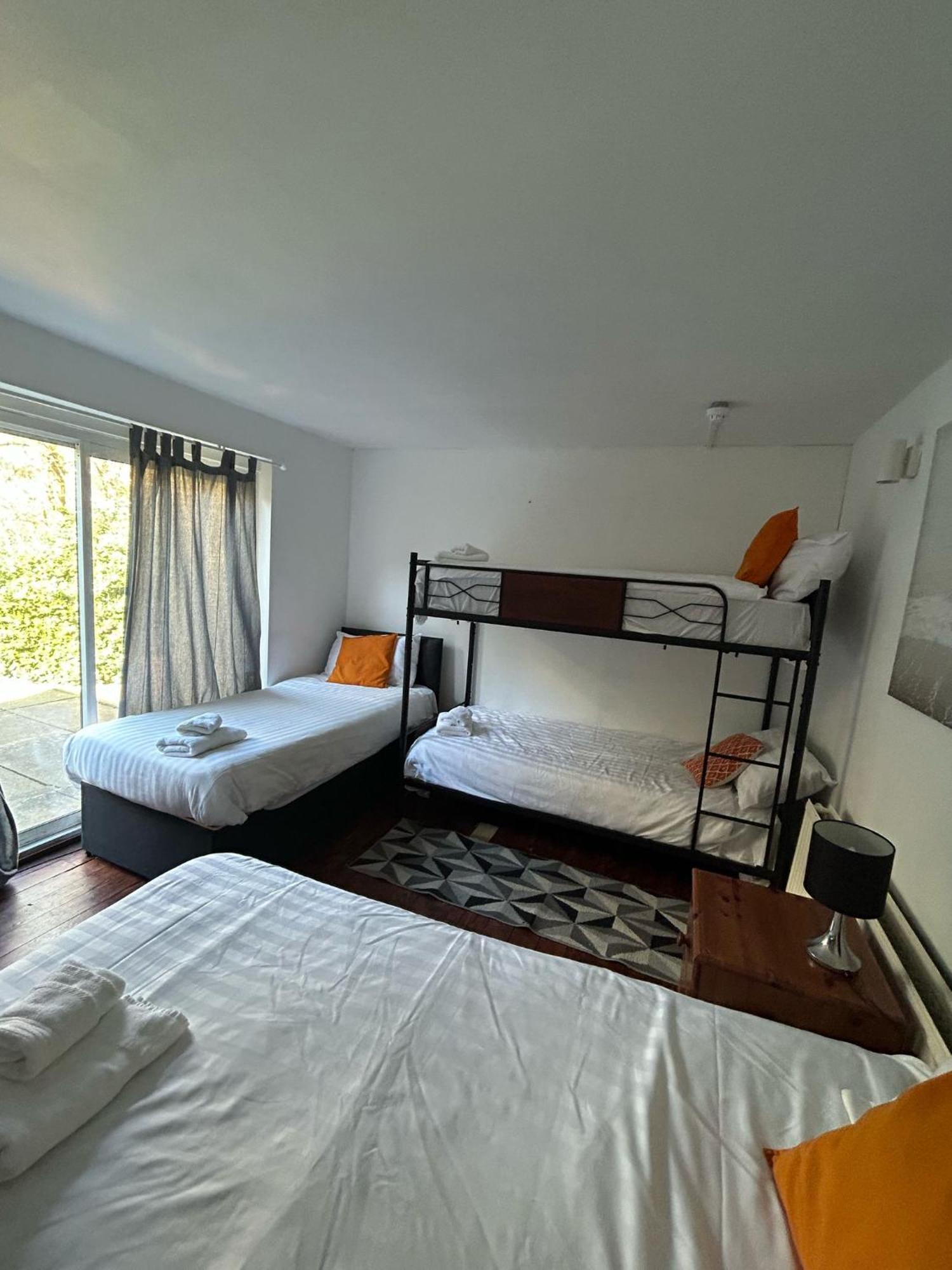The Kingsview Townhouse - Boutique Hostel EDI Exteriér fotografie